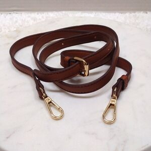 Brown Strap Purse 5 Eyelets Adjustable 44"-52" L x 9/16" W #135-43